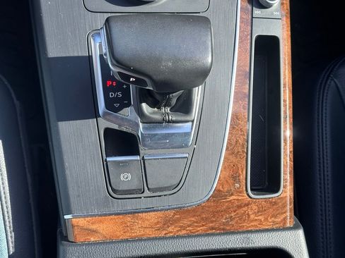 Used 2018 Audi Q5 2.0T Premium Plus w/ Premium Plus Package image 36