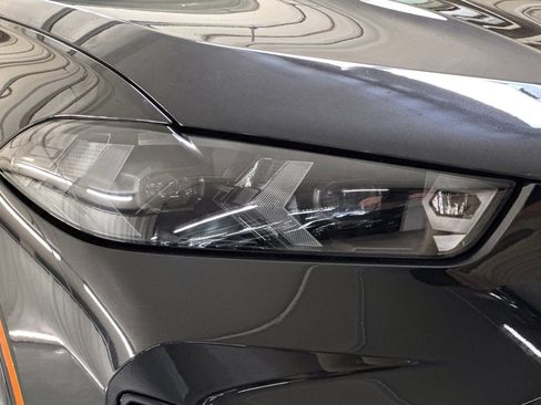 Used 2026 BMW X5 xDrive50e w/ M Sport Package image 10