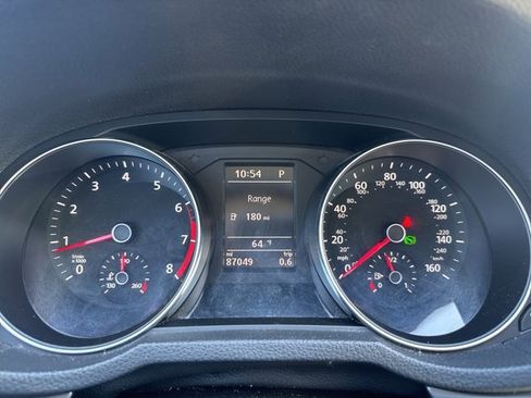 Used 2017 Volkswagen Passat 1.8T R-Line image 20