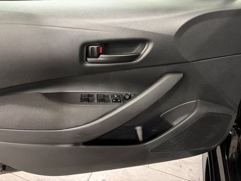 Used 2024 Toyota Corolla LE FWD image 10
