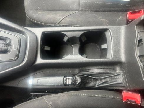 Used 2017 Ford Focus SE FWD image 26