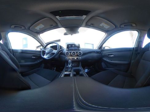 Used 2025 Nissan Sentra SV FWD image 41