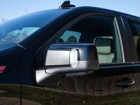 New 2026 Chevrolet Silverado 1500 ZR2 image 9