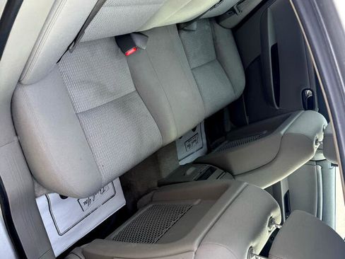 Used 2009 Saturn Aura XE image 12