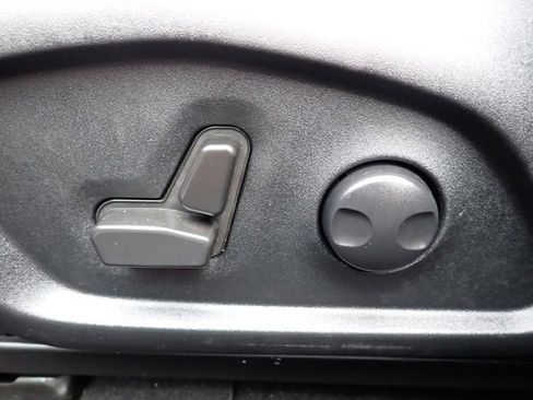 Certified 2022 Jeep Compass Limited image 19