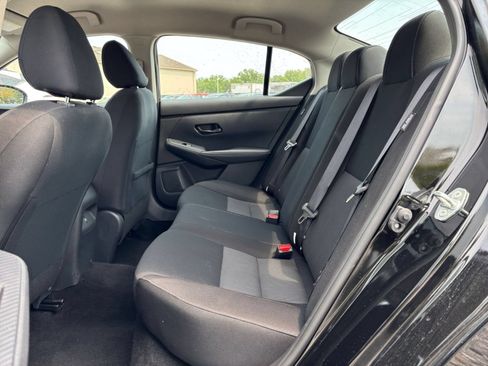 Used 2025 Nissan Sentra SV FWD image 23