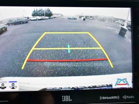 Used 2021 Toyota Highlander Limited image 23