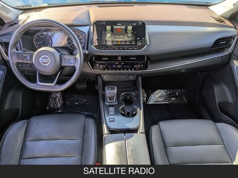 Used 2021 Nissan Rogue SL w/ Premium Package image 13