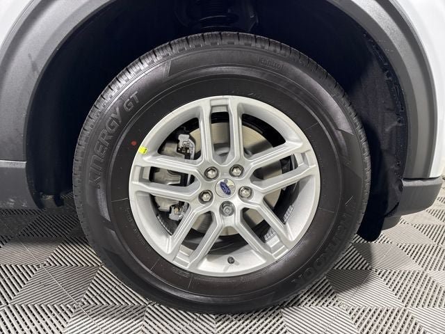 New 2026 Ford Explorer Active AWD/4WD image 9