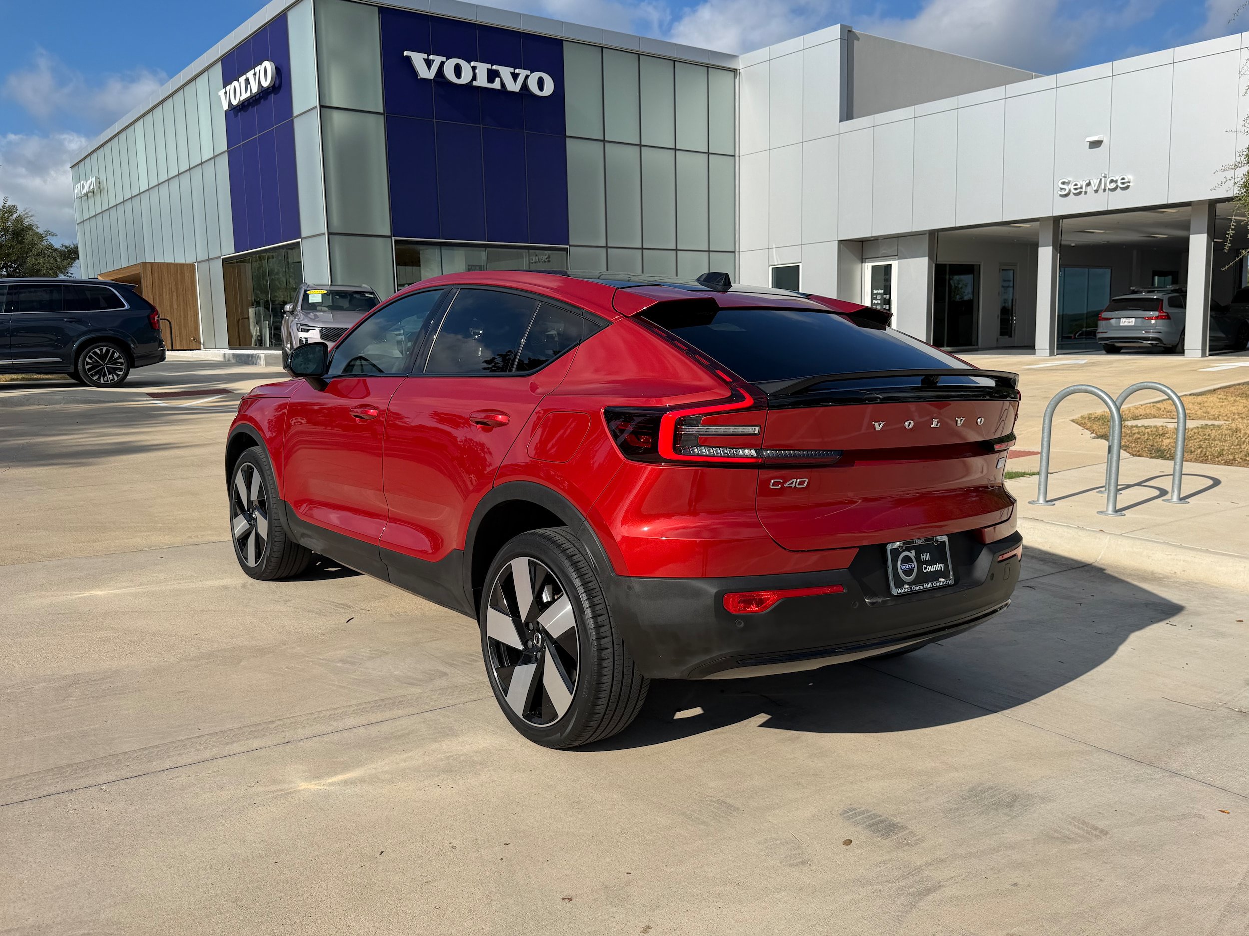 Certified 2023 Volvo C40 P8 Recharge Ultimate AWD/4WD image 4