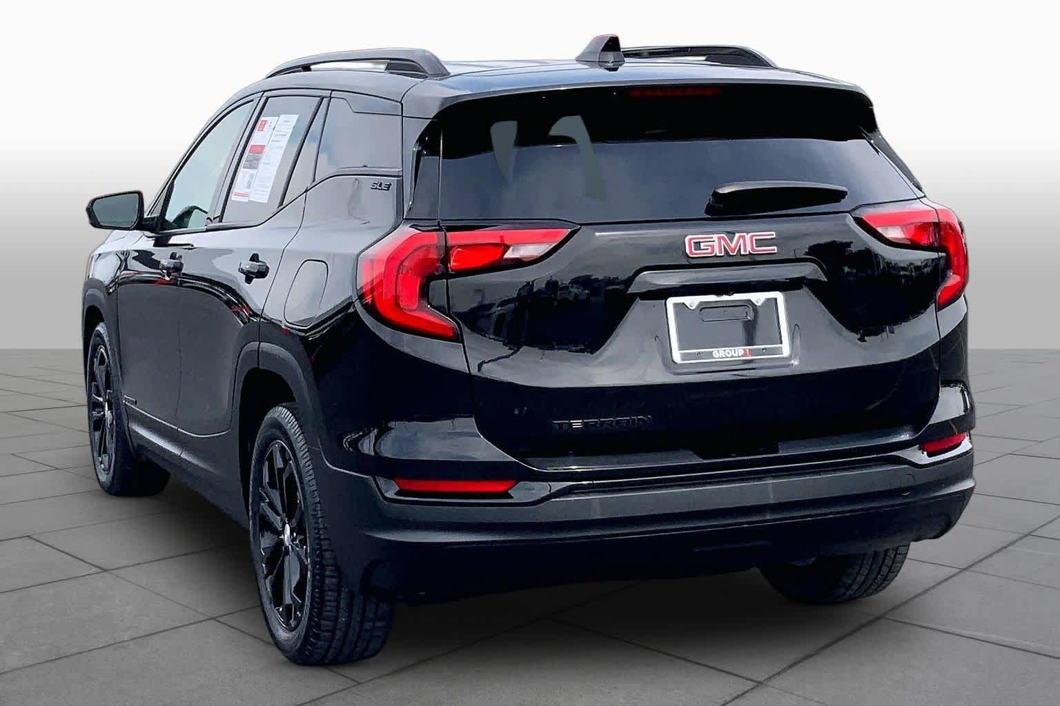 Used 2019 GMC Terrain SLE w/ Black Edition FWD image 12