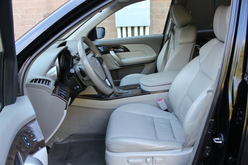 Used 2011 Acura MDX w/ Technology Package AWD/4WD image 10
