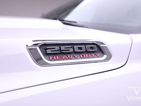 New 2026 RAM 2500 Tradesman w/ Chrome Appearance Group image 39