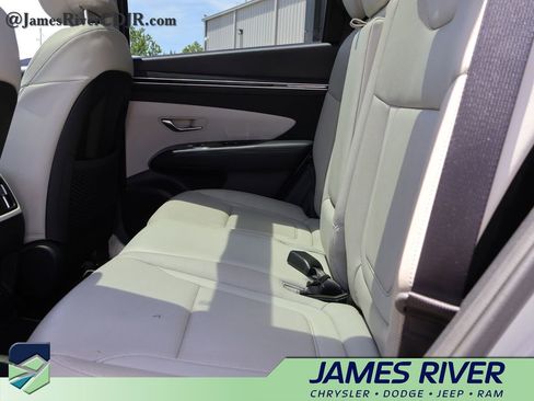 Used 2022 Hyundai Tucson Limited w/ Cargo Package FWD image 18