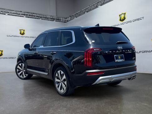 Used 2020 Kia Telluride S FWD image 3