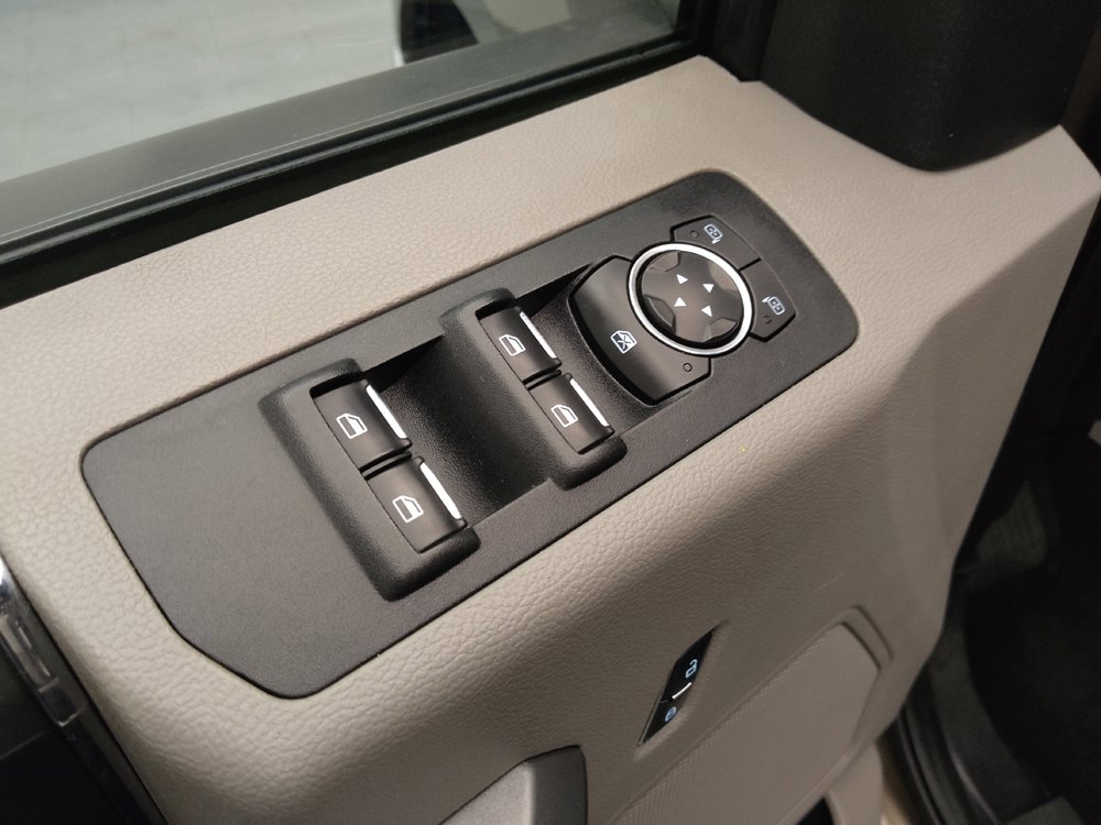Used 2017 Ford F150 XLT w/ Equipment Group 301A Mid AWD/4WD image 27