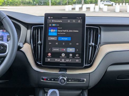 New 2026 Volvo XC60 B5 Plus w/ Climate Package AWD/4WD image 21