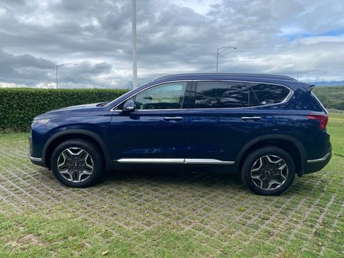 Certified 2023 Hyundai Santa Fe Limited w/ Cargo Package AWD/4WD image 22