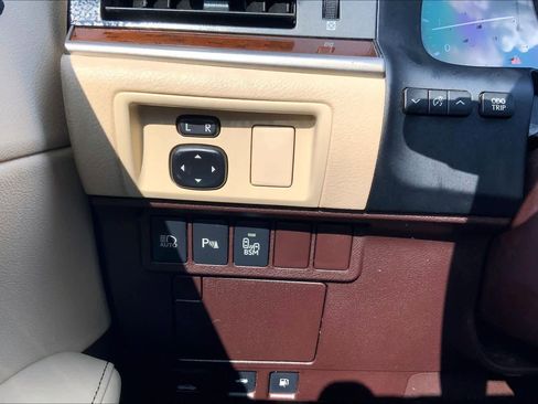 Used 2016 Lexus ES 350 image 33