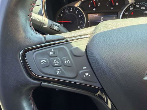 Used 2022 Chevrolet Equinox RS AWD/4WD image 27