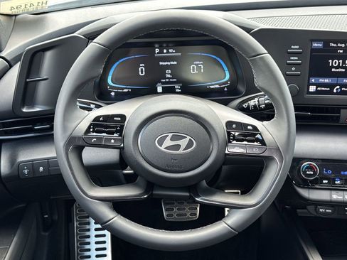 New 2025 Hyundai Elantra Sport image 23
