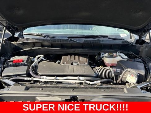 Used 2023 Chevrolet Silverado 1500 LT AWD/4WD image 11