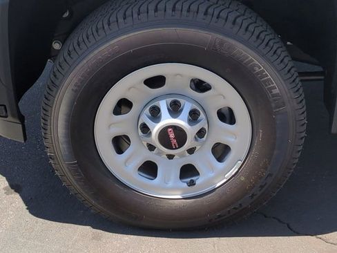 New 2026 GMC Sierra 2500 Pro AWD/4WD image 31