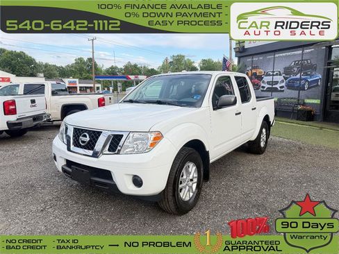 Used 2017 Nissan Frontier SV AWD/4WD image 1