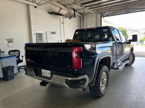 Used 2022 Chevrolet Silverado 2500 LT w/ Gooseneck/5TH Wheel Package AWD/4WD image 3