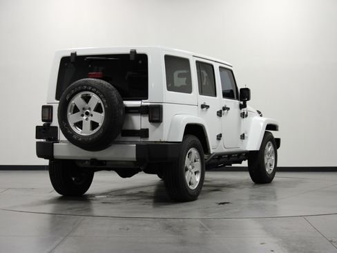 Used 2012 Jeep Wrangler Unlimited Sahara w/ Mopar Chrome Edition Group image 4