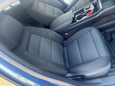 New 2026 Chevrolet Equinox LT w/ Safety and Technology Package FWD image 47