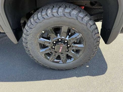 New 2025 GMC Sierra 2500 AT4 w/ AT4 Premium Plus Package image 33