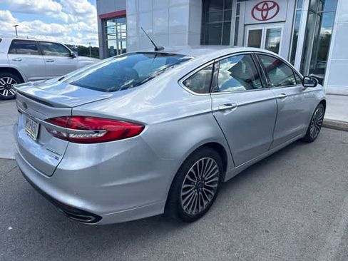 Used 2018 Ford Fusion Titanium AWD/4WD image 3
