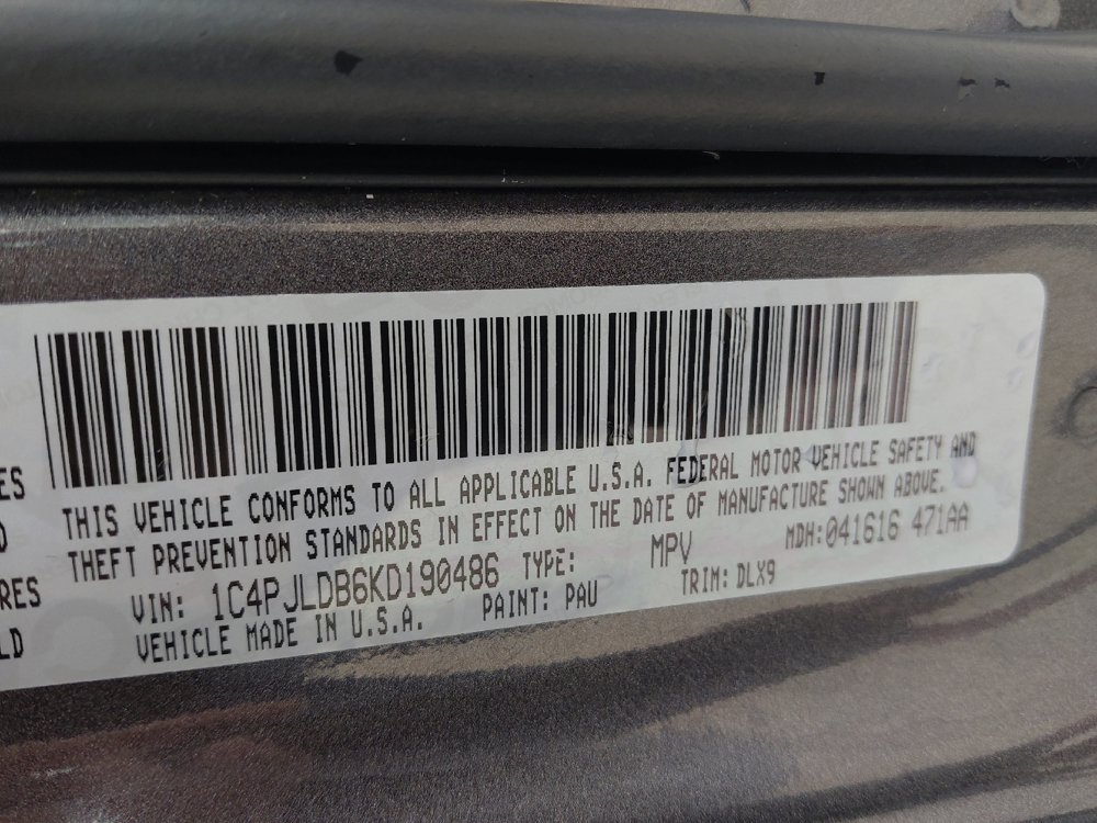 Used 2019 Jeep Cherokee Limited FWD image 33
