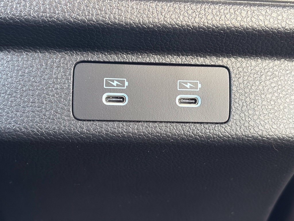 Used 2025 Honda Accord SE image 14