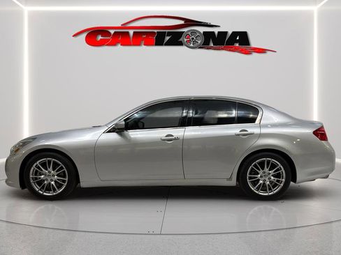 Used 2011 INFINITI G37 Journey w/ Premium Pkg image 6