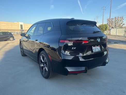 Used 2026 BMW iX xDrive45 image 3