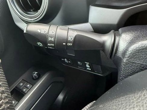 Used 2023 Toyota Tacoma TRD Off-Road AWD/4WD image 19