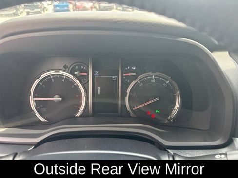 Used 2022 Toyota 4Runner Limited AWD/4WD image 23