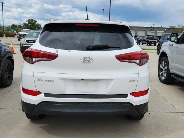 Used 2017 Hyundai Tucson SE w/ SE Popular Package 02 AWD/4WD image 4