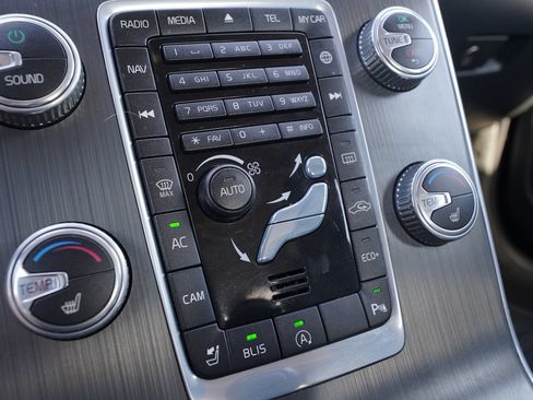 Used 2016 Volvo S60 T5 Premier w/ Convenience Package FWD image 15