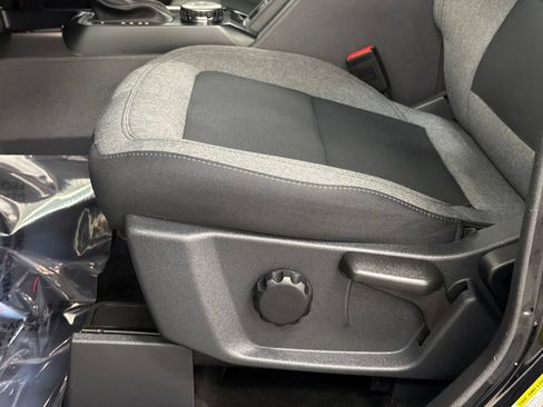 Used 2025 Ford Bronco 4-Door AWD/4WD image 15