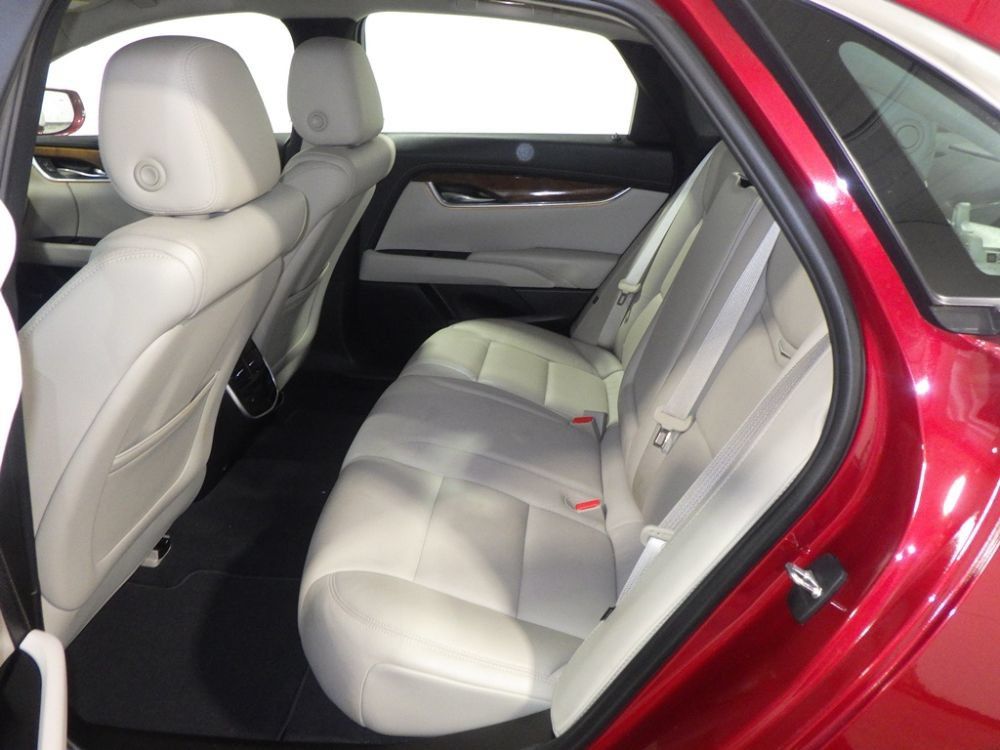 Used 2019 Cadillac XTS Luxury w/ Driver Awareness Package AWD/4WD image 7