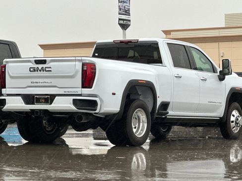 New 2026 GMC Sierra 3500 Denali Ultimate image 6