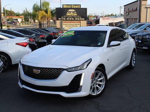 Used 2020 Cadillac CT5 Luxury RWD image 2