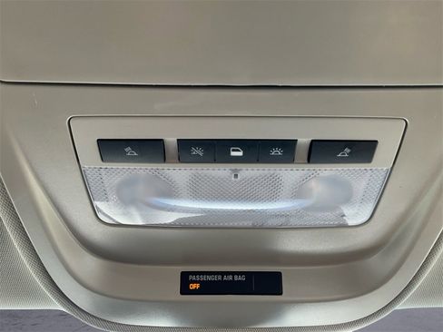 Used 2022 Chevrolet Colorado ZR2 image 11