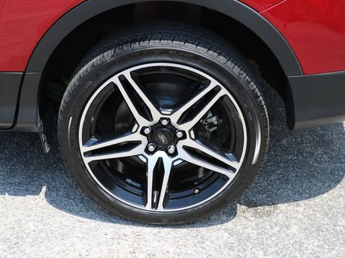 Used 2019 Ford Escape SEL FWD image 9