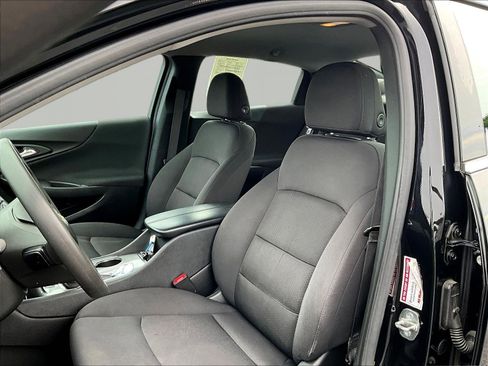 Used 2019 Chevrolet Malibu LT FWD image 21