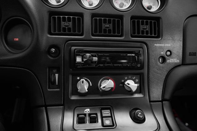 Used 2002 Dodge Viper GTS RWD image 29