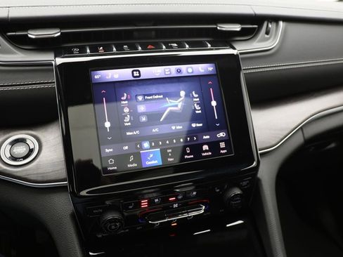 Used 2022 Jeep Grand Cherokee Overland image 24